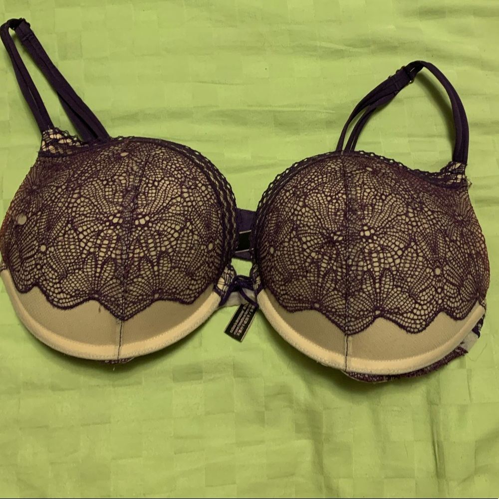 Victoria’s Secret bra